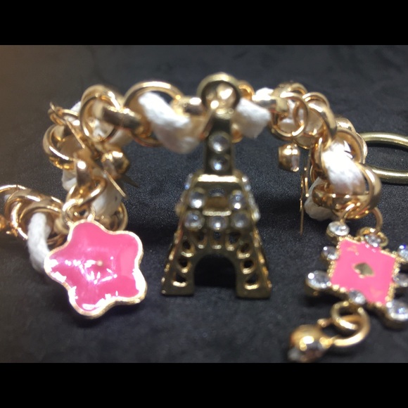 Paris Eiffel Tower Leather Charm Bracelet - Picture 12 of 12